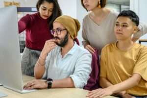 Read more about the article 10 Common Scholarship Mistakes That Could Cost You – And How to Avoid Them!